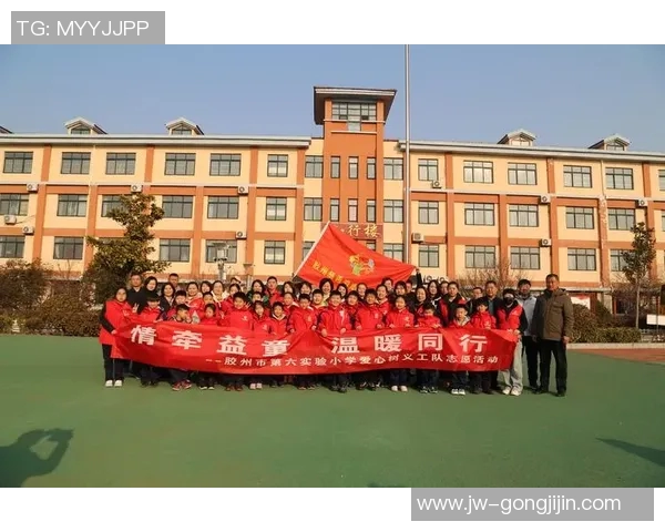 足球明星为中国祈福的温暖瞬间展现团结与希望的力量